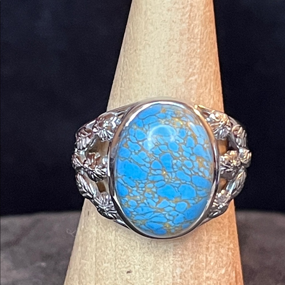 Mojave Blue Turquoise Solitaire Ring in Floral Stainless Steel 9.40ctw